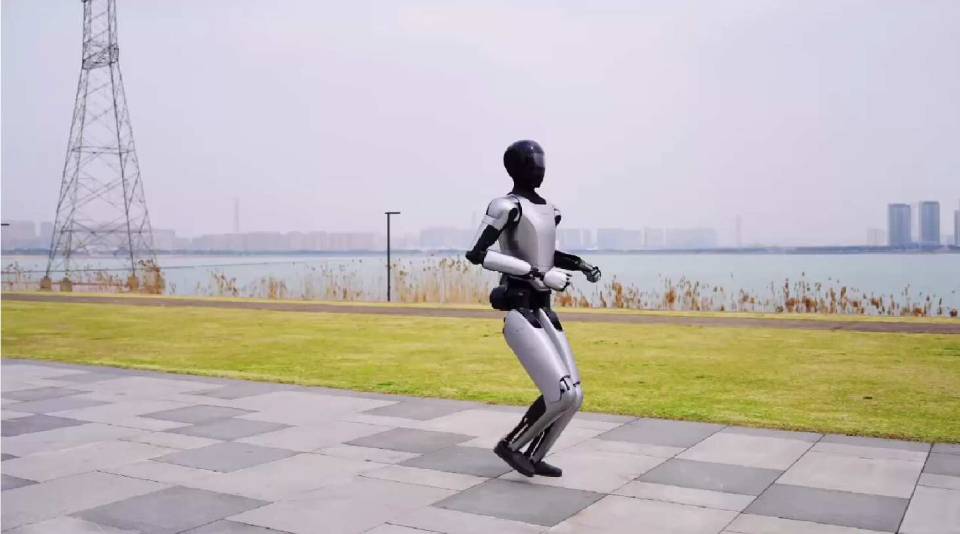MagicLab MagicRobot Gen1 Humanoid Robot